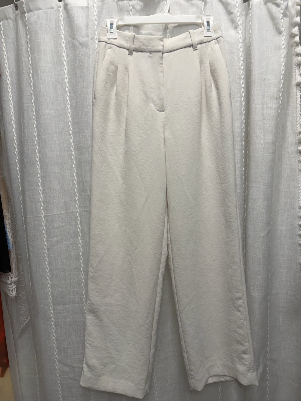 Aritzia The Effortless Pant - Crepette - Picture 5 of 9